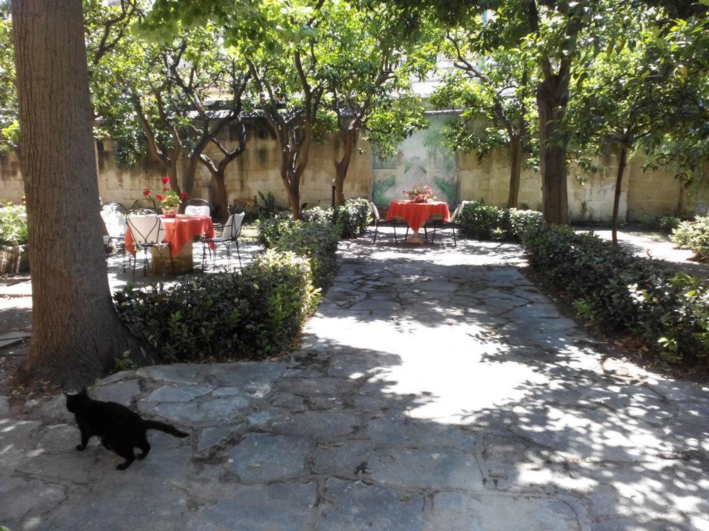 B&B L'Orangerie D'Epoque Lecce Exteriér fotografie